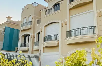 فيلا - 4 غرف نوم - 3 حمامات للبيع في الباتيو 5 ايست - الباتيو - كمبوندات الشروق - مدينة الشروق - القاهرة