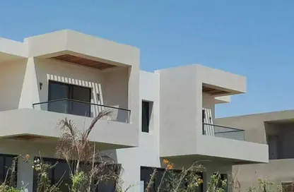 فيلا - 5 غرف نوم - 3 حمامات للبيع في أزهى - العين السخنة - السويس