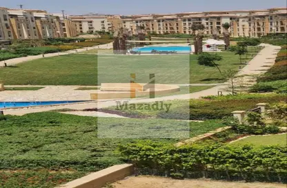 Apartment - 3 Bedrooms - 2 Bathrooms for sale in Stone Residence - 5th Settlement Compounds - The 5th Settlement - New Cairo City - Cairo