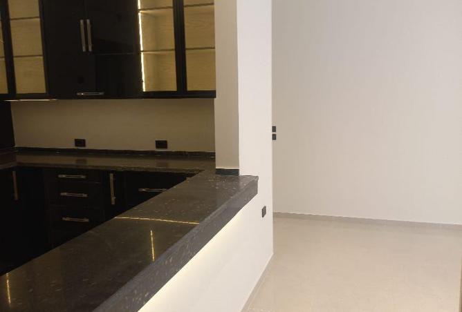 8399893 - Property Image 2