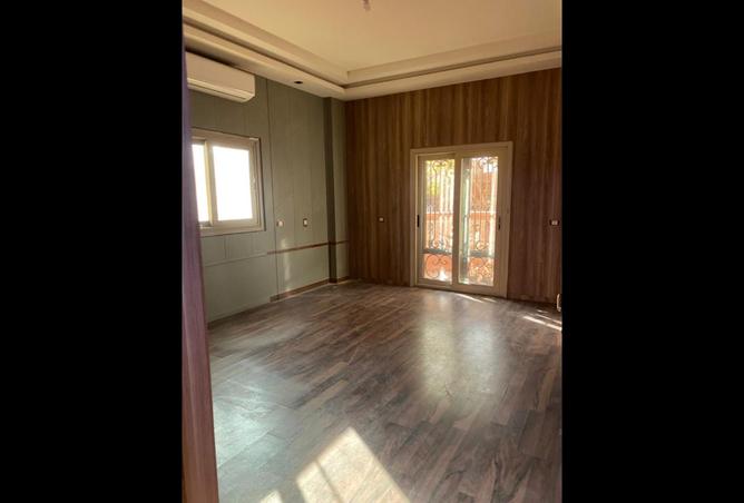 8335338 - Property Image 2