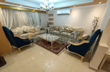 Apartment - 4 Bedrooms - 3 Bathrooms for rent in Haeet Al Tadres St. - Dokki - Giza