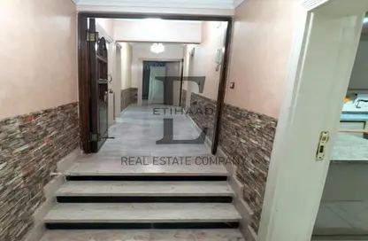 Apartment - 4 Bedrooms - 3 Bathrooms for sale in Ezzat Salama St. - 6th Zone - Nasr City - Cairo