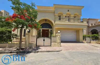 Villa - 5 Bedrooms - 5 Bathrooms for sale in Gardenia Park - Al Motamayez District - 6 October City - Giza