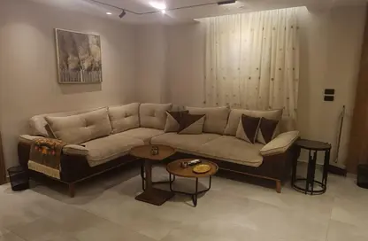 شقة - 2 غرف نوم - 1 حمام للبيع في شارع نابلس - المهندسين - الجيزة