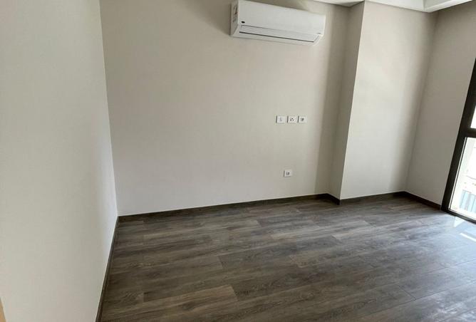 8125208 - Property Image 2