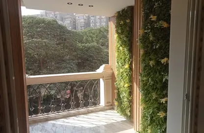 Apartment - 3 Bedrooms - 3 Bathrooms for sale in Abou Al Karamat St. - Al Agouza - Giza