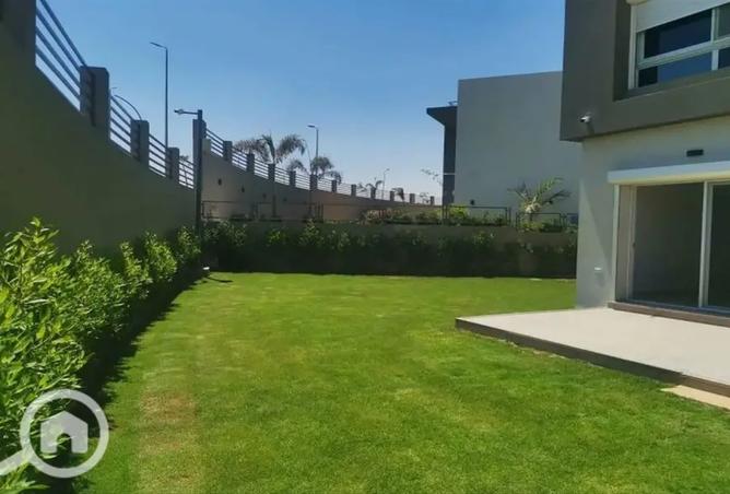 8332590 - Property Image 2