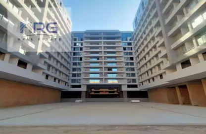 Apartment - 2 Bedrooms - 1 Bathroom for sale in Degla Towers - Nasr City Compounds - Nasr City - Cairo