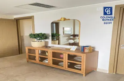 Apartment - 2 Bedrooms - 3 Bathrooms for sale in Zed Towers - Sheikh Zayed Compounds - Sheikh Zayed City - Giza