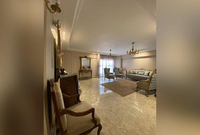 8178744 - Property Image 2