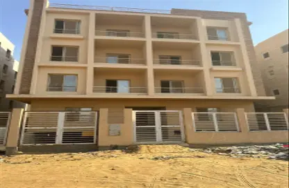 Apartment - 3 Bedrooms - 3 Bathrooms for sale in New Cairo City - Cairo