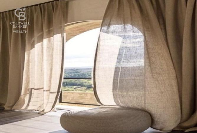 8242717 - Property Image 3