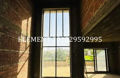 فيلا - 3 غرف نوم - 3 حمامات للبيع في أو ويست - كمبوندات 6 أكتوبر - مدينة 6 أكتوبر - الجيزة