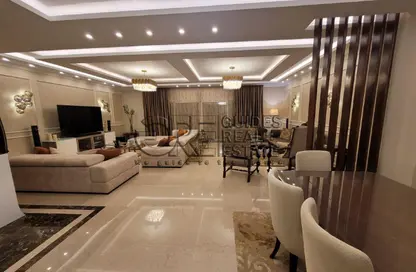 منزل مزدوج - 4 غرف نوم - 5 حمامات للايجار في كونتيننتال ريزيدنس - كمبوندات الشيخ زايد - الشيخ زايد - الجيزة