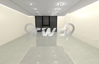 Office Space - Studio - 1 Bathroom for rent in Hyde Park Business District Mall - South Teseen St. - The 5th Settlement - New Cairo City - Cairo