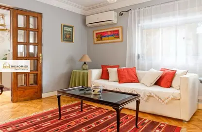 شقة - 2 غرف نوم - 2 حمامات للبيع في شارع الجزيرة الوسطى (شارع يوسف كامل) - الزمالك - القاهرة