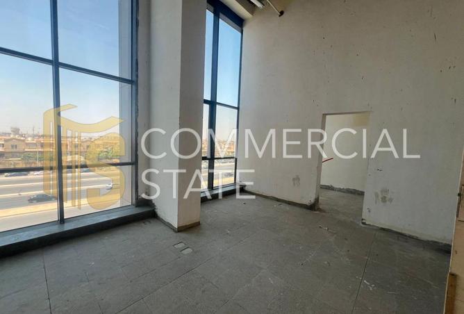 8302262 - Property Image 3