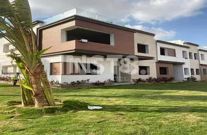 Villa - 4 Bedrooms - 4 Bathrooms for sale in Azzar - 5th Settlement Compounds - The 5th Settlement - New Cairo City - Cairo
