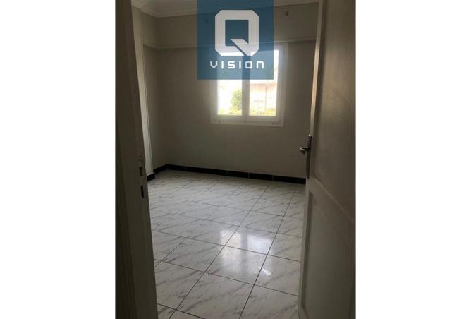 8104880 - Property Image 2