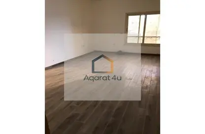 Duplex - 3 Bedrooms - 2 Bathrooms for rent in 16th District - Sheikh Zayed City - Giza
