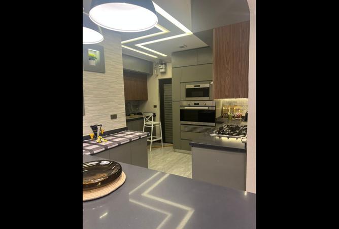 8012483 - Property Image 2