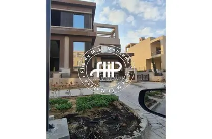 Townhouse - 4 Bedrooms - 4 Bathrooms for sale in New Giza - Cairo Alexandria Desert Road - 6 October City - Giza