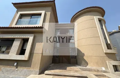 Villa - 5 Bedrooms - 5 Bathrooms for sale in Lake View - 5th Settlement Compounds - The 5th Settlement - New Cairo City - Cairo