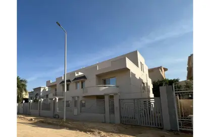 منزل مزدوج - 4 غرف نوم - 5 حمامات للايجار في النخيل - كمبوندات الشروق - مدينة الشروق - القاهرة