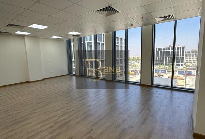 8432590 - Property Image 2