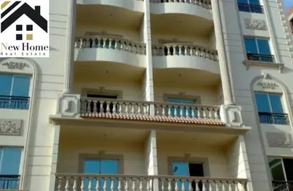Apartment - 2 Bedrooms - 1 Bathroom for sale in El Banafseg Apartment Buildings - El Banafseg - New Cairo City - Cairo