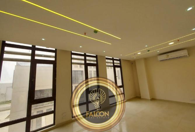 8230959 - Property Image 2