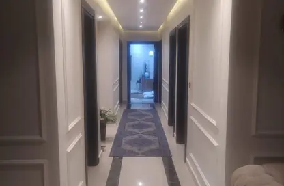 Apartment - 3 Bedrooms - 2 Bathrooms for sale in 10th District - Sheikh Zayed City - Giza