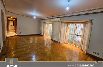 Apartment - 3 Bedrooms - 4 Bathrooms for sale in Ibrahim Nosseir St. - Laurent - Hay Sharq - Alexandria