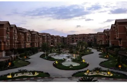 Apartment - 2 Bedrooms - 2 Bathrooms for sale in Green 3 - 2nd District - Sheikh Zayed City - Giza
