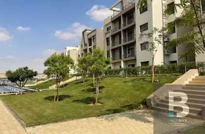 (بنتهاوس  (روف - 3 غرف نوم - 3 حمامات للبيع في مون ريزيدنس - فيفث سكوير - التجمع الخامس - مدينة القاهرة الجديدة - القاهرة