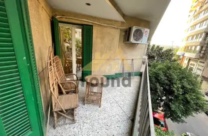 شقة - 2 غرف نوم - 2 حمامات للايجار في شارع محمد مظهر - الزمالك - القاهرة