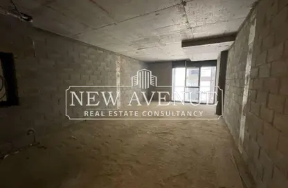 Office Space - Studio - 1 Bathroom for sale in Hyde Park Business District Mall - South Teseen St. - The 5th Settlement - New Cairo City - Cairo