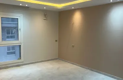 Apartment - 3 Bedrooms - 3 Bathrooms for sale in Mountain View iCity - 5th Settlement Compounds - The 5th Settlement - New Cairo City - Cairo