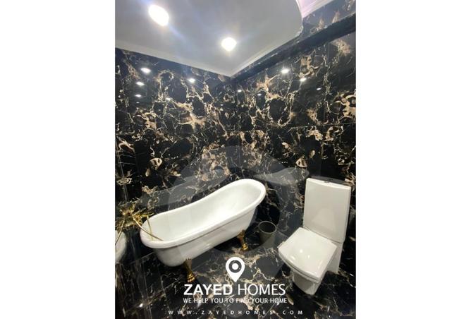 8254200 - Property Image 2