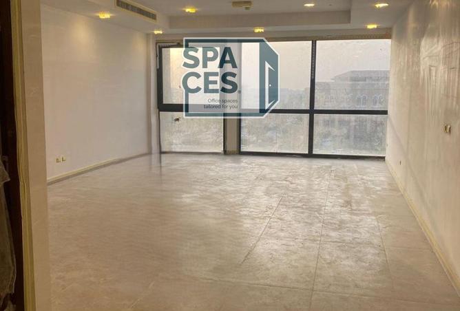 8008711 - Property Image 3