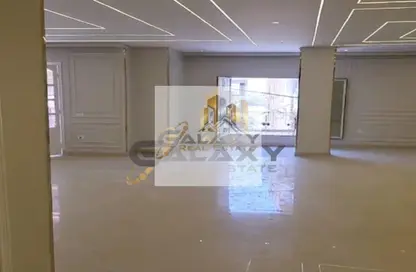 Apartment - 3 Bedrooms - 2 Bathrooms for sale in El Banafseg Apartment Buildings - El Banafseg - New Cairo City - Cairo