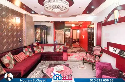 Duplex - 4 Bedrooms - 3 Bathrooms for sale in Laurent - Hay Sharq - Alexandria