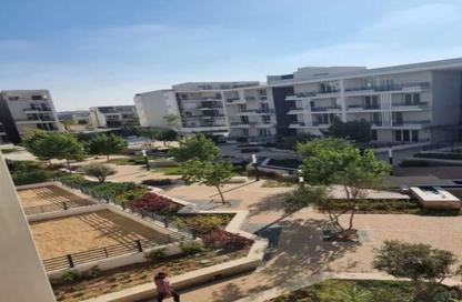 Apartment - 3 Bedrooms - 3 Bathrooms for sale in Pyramids Hills - Cairo Alexandria Desert Road - 6 October City - Giza