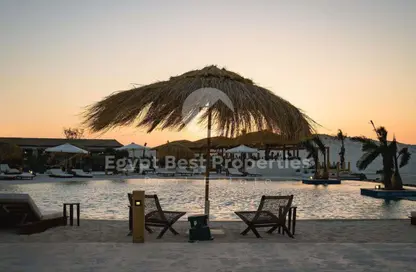 Chalet - 2 Bedrooms - 2 Bathrooms for sale in Almaza Bay - Qesm Marsa Matrouh - North Coast