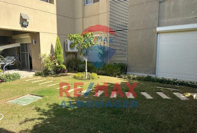 8081195 - Property Image 2
