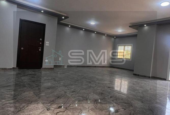 8218123 - Property Image 2