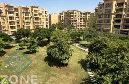 Apartment - 3 Bedrooms - 3 Bathrooms for sale in Madinaty - Cairo