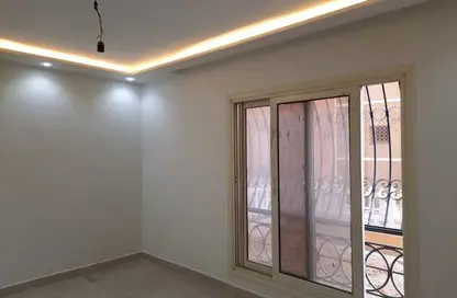 شقة - 3 غرف نوم - 2 حمامات للايجار في مدينة الخمائل - كمبوندات الشيخ زايد - الشيخ زايد - الجيزة