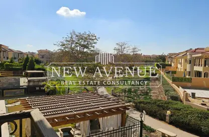 Villa - 5 Bedrooms - 5 Bathrooms for sale in Hyde Park Central - The 6th Settlement - New Cairo City - Cairo